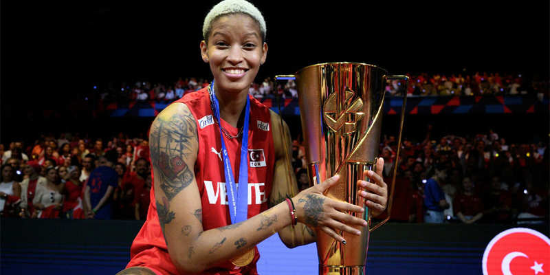 En iyi voleybolcu isimlerinden Melissa Vargas En iyi voleybolcu Melissa Vargas