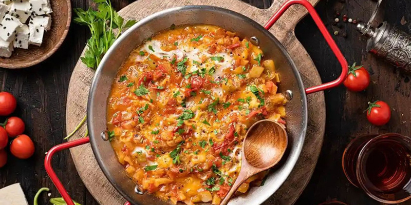 tek kişilik yemeklerden menemen tarifi tek kişilik yemek tarifi